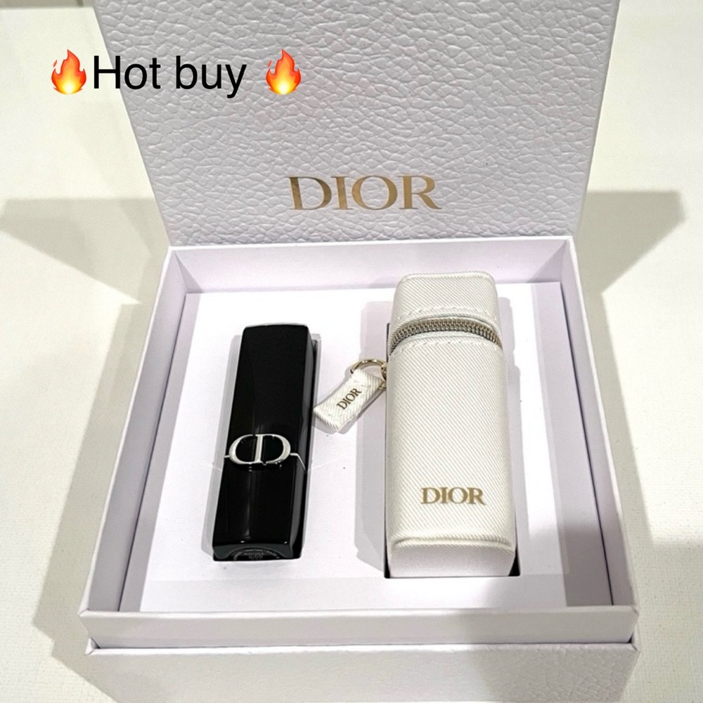 NIB limited edition Dior Satin Lipstick
Case Holder&Full Size Lipstick
ICONE 720